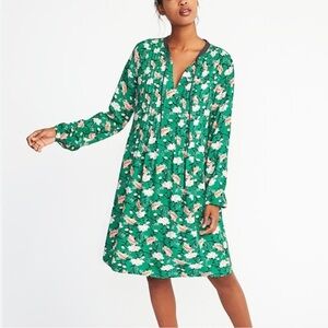Old Navy Lotus Flower Print Pintucked Swing Dress